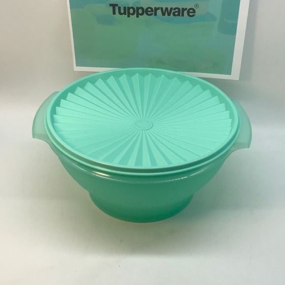 Tupperware Servalier Salad Bowl 4.3 Liter - Picture 12 of 12